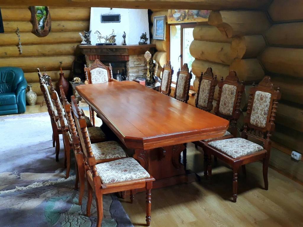 Rancho 555 Guest House Uzhhorod Bagian luar foto